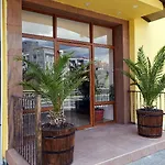Yalta Complex 3* 圣弗拉斯