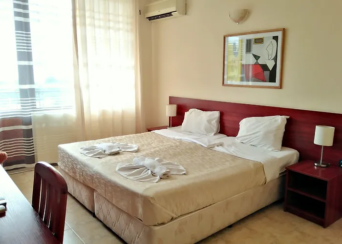 Hotell Yalta Complex 3*