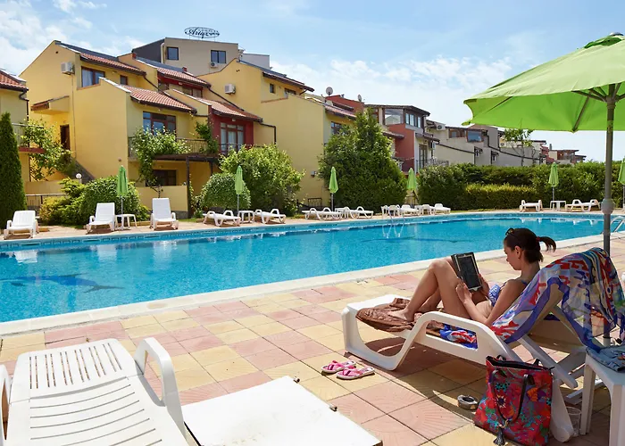 Hotell Yalta Complex