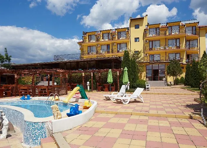 Hotell Yalta Complex 3*